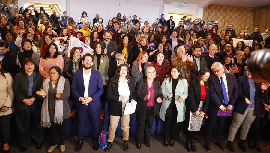 Proyecto de conciliación de vida laboral incluye jornadas híbridas y teletrabajo