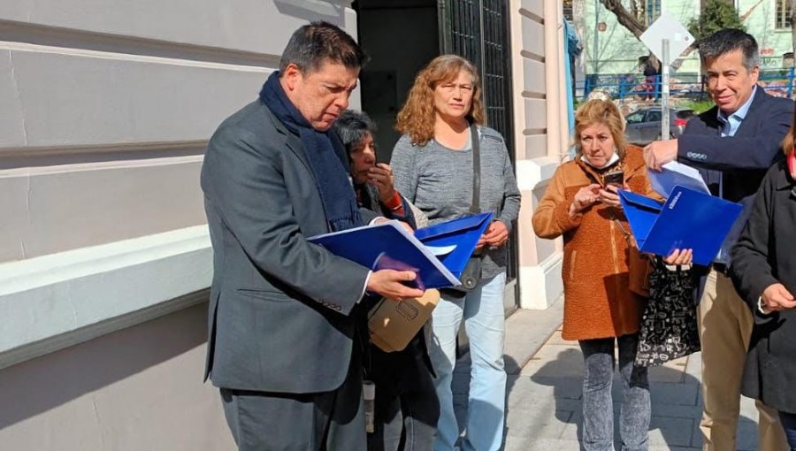 Denuncian a la Municipalidad de Valparaíso por incumplir con esterilizaciones de perros y gatos callejeros de la comuna