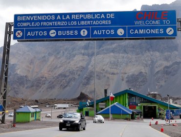 Paso Los Libertadores permanecerá cerrado por nevadas