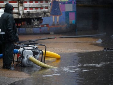 Aguas Andinas reiteró llamado al buen uso del alcantarillado por sistema frontal