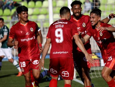 Deportes La Serena venció a Rangers y volvió a lo más alto del torneo de Ascenso