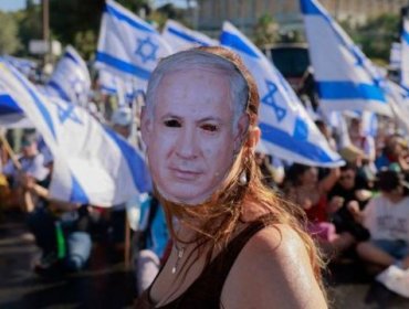 Israel aprueba controvertida ley que le quita poderes a la Corte Suprema en medio de masivas protestas