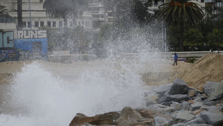 Marejadas en la región de Valparaíso podrían ser efecto del Fenómeno de El Niño