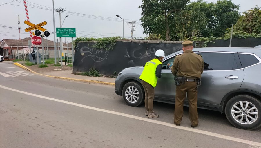 Realizan campaña preventiva en cruces ferroviarios de la provincia de Quillota