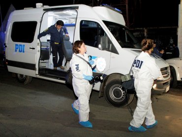 Hombre se encuentra en estado grave al ser apuñalado por defenderse de robo en Santiago centro