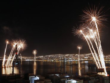 Sólo empresas extranjeras siguen en carrera para ejecutar el show pirotécnico de Año Nuevo 2024 en Valparaíso y Viña del Mar