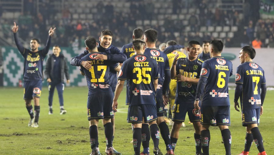 U. de Concepción goleó a D. Temuco y tomó ventaja en la final de la zona sur de la Copa Chile