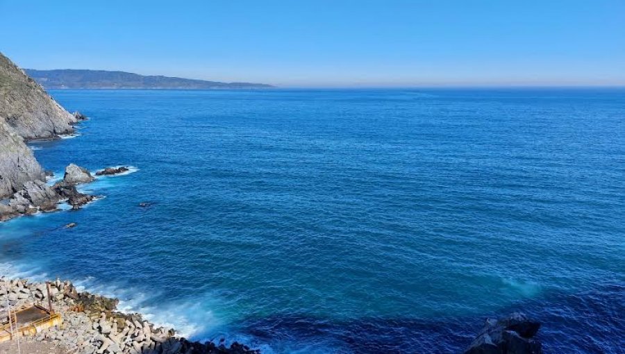 Seremi de Salud fiscalizará agua de playas de Valparaíso ante eventual contaminación ambiental