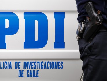 Persecución policial por robo de vehículo termina con dos detenidos en San Joaquín