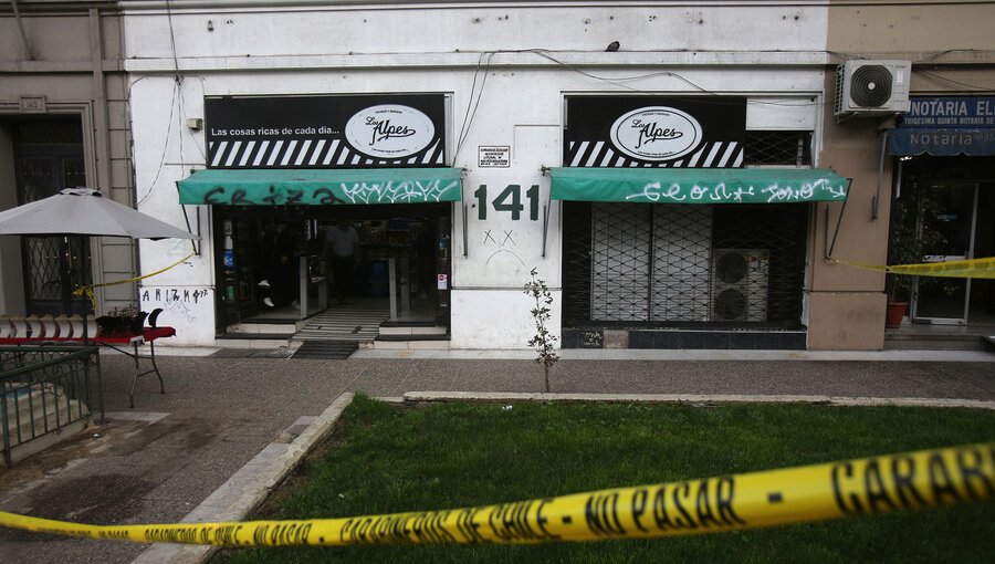 Roban céntrico supermercado Alpes ubicado a pocas cuadras de La Moneda