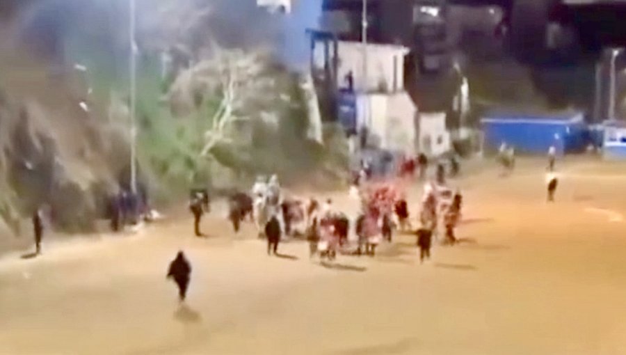 Terror en cancha de Valparaíso: Partido de fútbol amateur termina a golpes y balazos