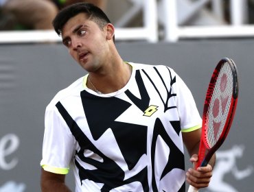 Otro chileno eliminado en México: Tomás Barrios cayó en su debut en el ATP 250 de Los Cabos