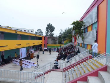 Escuela Lord Cochrane de Viña del Mar cuenta con nueva infraestructura para sus estudiantes