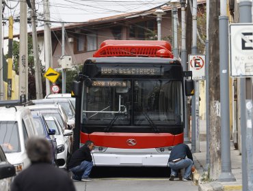 Buses eléctricos atascados en Contraloría: compra anunciada para el Gran Valparaíso lleva tres meses esperando toma de razón