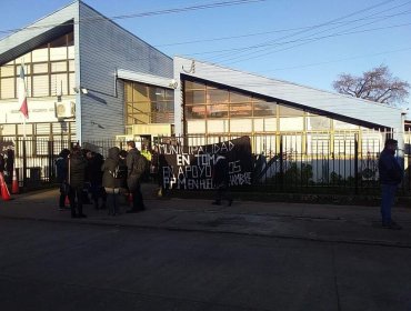 Comuneros se toman municipio de Ercilla en apoyo a los presos mapuches