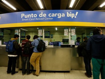 Desconocidos sustraen cerca de $3 millones desde punto de carga de tarjeta Bip en Metro Departamental