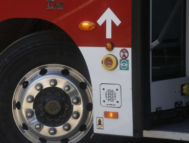 Guardia del Municipio de Santiago fue apuñalado durante asalto a un bus en San Miguel