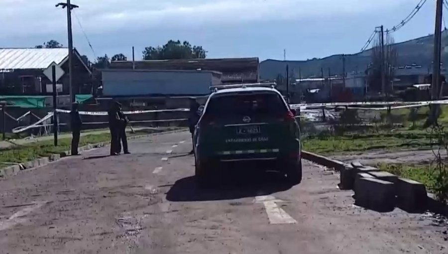 Hallan cadáver en bolsas de basura y amarrado con alambres en la vía pública de Renca