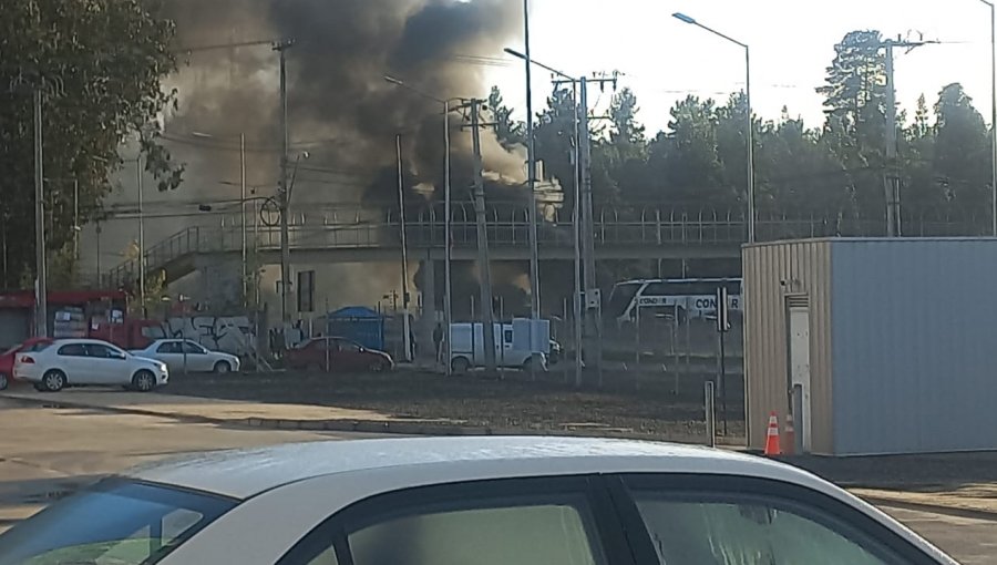 Barricadas de pobladores de toma de Placilla originan kilométrica congestión en la ruta 68