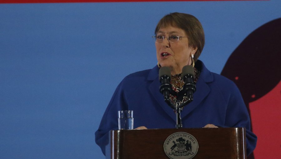 Michelle Bachelet pidió avanzar en la reforma de pensiones: "Es un imperativo vital"