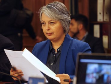 Ministra del Trabajo emplazó a la oposición a dejar las "excusas" y los instó a dialogar sobre la reforma de pensiones