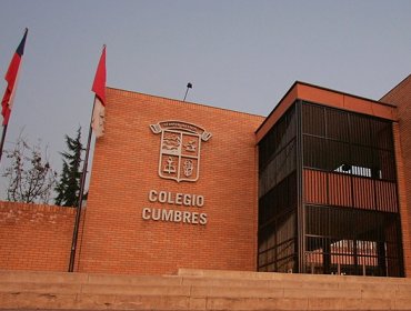Profesor de Colegio Cumbre es investigado por actos de connotación sexual contra adolescente de 14 años