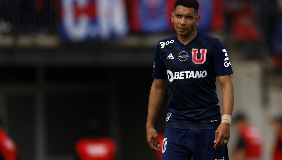 Cristian Palacios habría decidido salir de la Universidad de Chile si sigue Mauricio Pellegrino