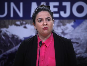 Ministra de la Mujer da espaldarazo y acusa "misoginia" y "violencia política" contra la nueva titular de Culturas