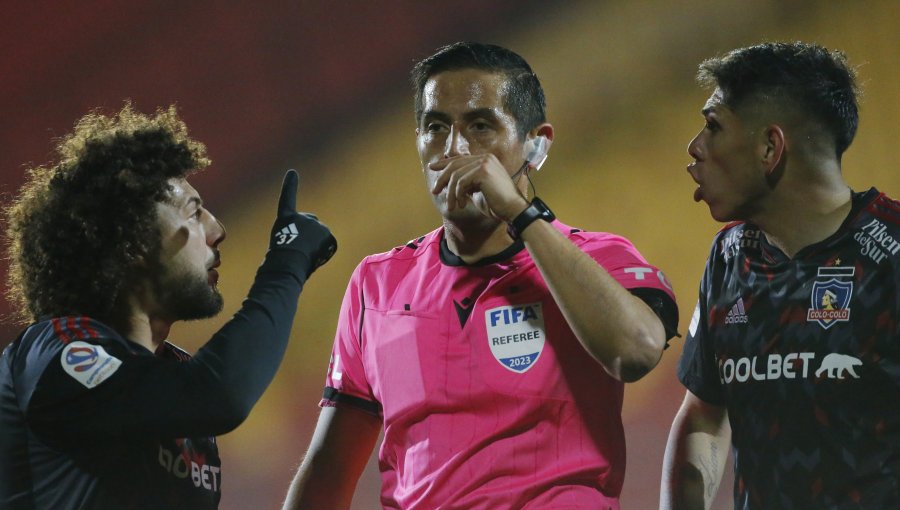 Francisco Gilabert será sancionado por cuestionado arbitraje en clásico UC vs Colo-Colo