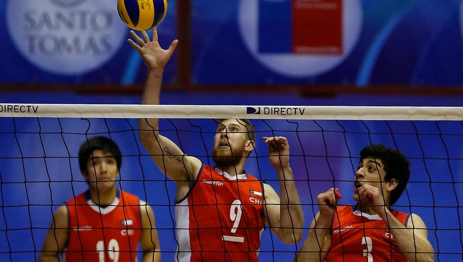 Selección chilena de voleibol triunfó ante Colombia en México