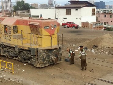 Hombre de 50 años perdió la vida al lanzarse al paso del tren en Renca