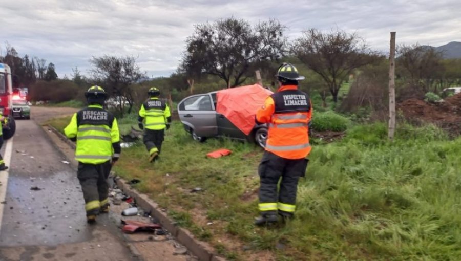 Fatal accidente en ruta que une Villa Alemana y Limache: Colisión de alta energía dejó un muerto