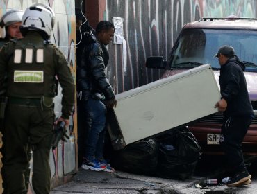 Desalojan inmueble tomado en Santiago: Era utilizado para el tráfico de drogas y diversos delitos