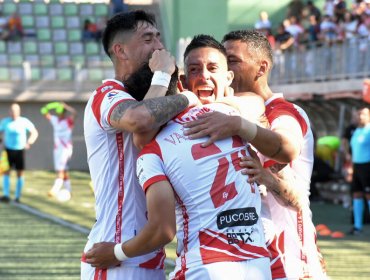 Deportes Copiapó venció en un partidazo a Unión Española