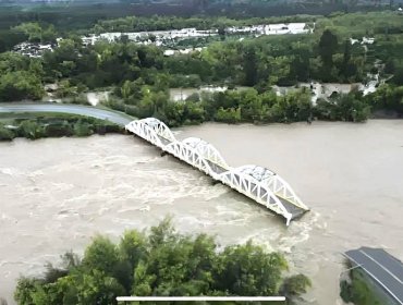 Puente Tres Arcos fue reabierto al tránsito vehicular tras sufrir daños por sistema frontal