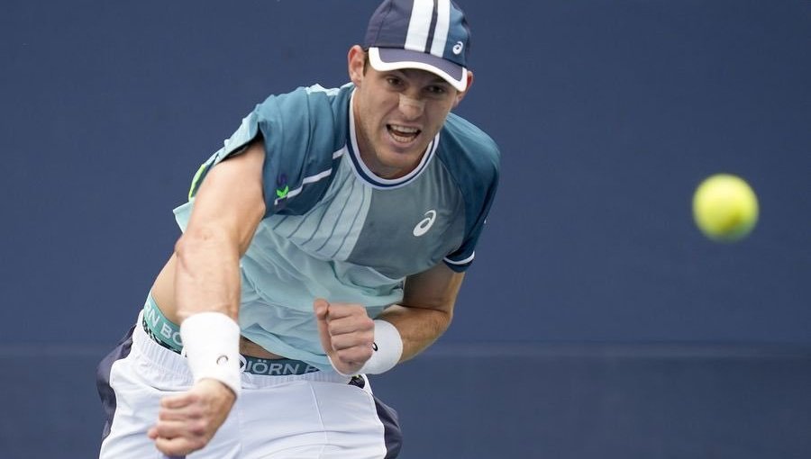 Nicolás Jarry sacó adelante un duro partido ante el 64 del mundo y avanzó en el US Open