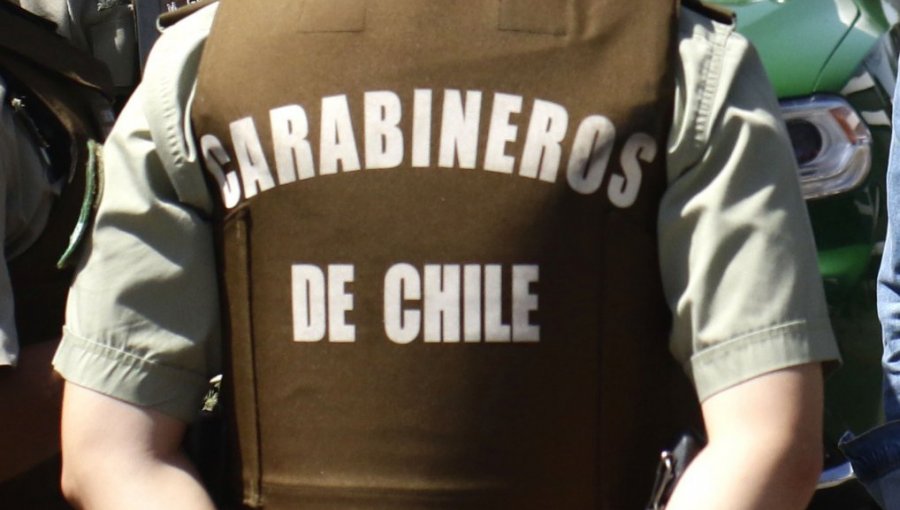 Detienen a sargento de Carabineros tras chocar en estado de ebriedad un vehículo estacionado en Maipú