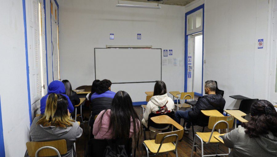 Valparaíso inaugura dos Preuniversitarios Populares de cara a la PAES 2023