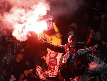 Caen seis delincuentes de la Garra Blanca que lanzaron pirotecnia a hinchas de la U