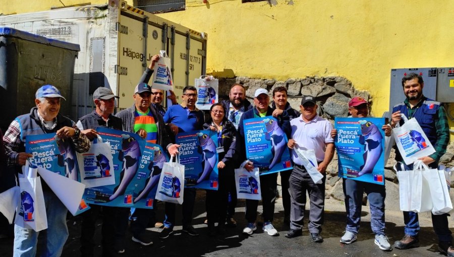 Previo al inicio de la veda, certifican acreditación de merluzas en caleta de Valparaíso