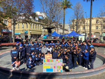 Con diversas actividades, comunidad porteña y autoridades incentivan a recuperar espacios públicos de la plaza Echaurren