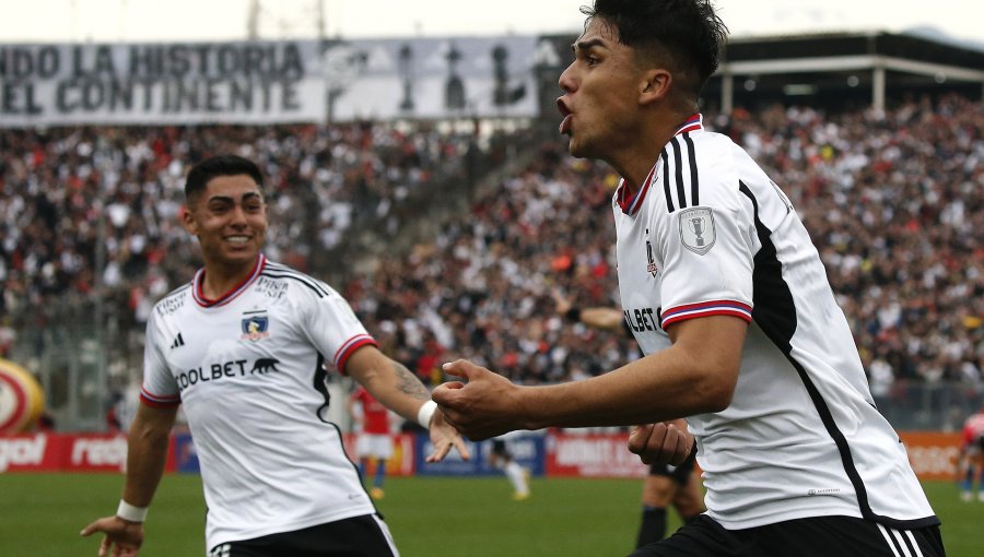 Aseguran que en Colo-Colo sabían que Damián Pizarro y Jordhy Thompson jugaban partidos en liga amateur