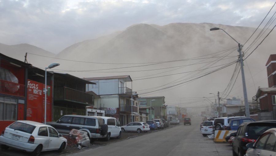 Tormenta de arena obligó a cerrar varias carreteras en la región de Tarapacá