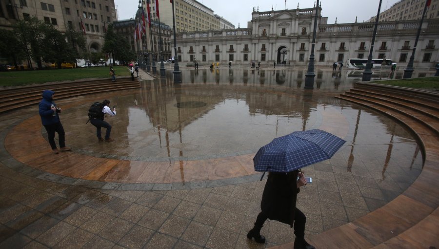 Declaran Alerta Temprana Preventiva para la región Metropolitana por pronóstico de lluvia