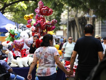Encuesta revela que un 32% de los chilenos reconoció haber sido infiel cuando las cosas no funcionan con la pareja
