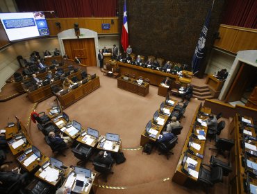 Senado aprobó en general el proyecto que pone término a la "doble evaluación" docente