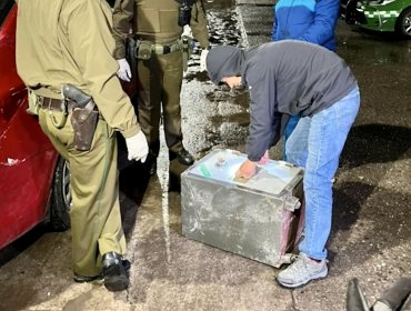 Caja fuerte robada por delincuentes en Pudahuel fue abandonada en Renca tras persecución policial: sujetos escaparon