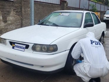 Mujer fue detenida tras ser sorprendida vendiendo vehículo con encargo por robo a través de Facebook en Viña del Mar