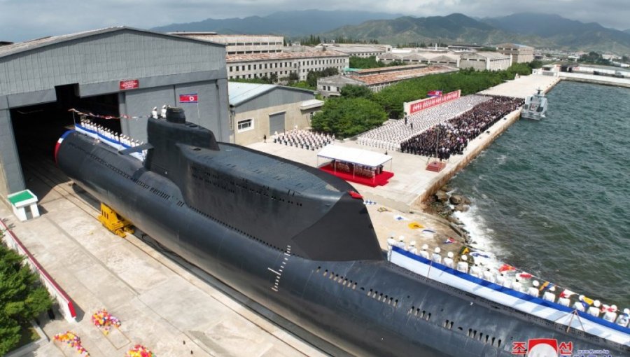 "Un Frankenstein": Qué se sabe del submarino "nuclear" que presentó Corea del Norte