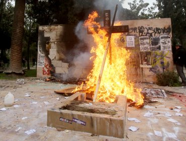 Conmemoración de los 50 años del golpe: 16 detenidos y seis carabineros heridos durante este domingo